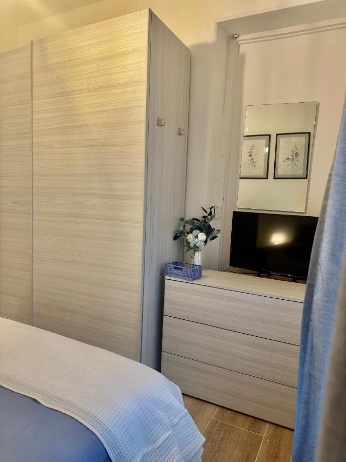 Dama House Airport&Hospital Apartment Catania Ngoại thất bức ảnh