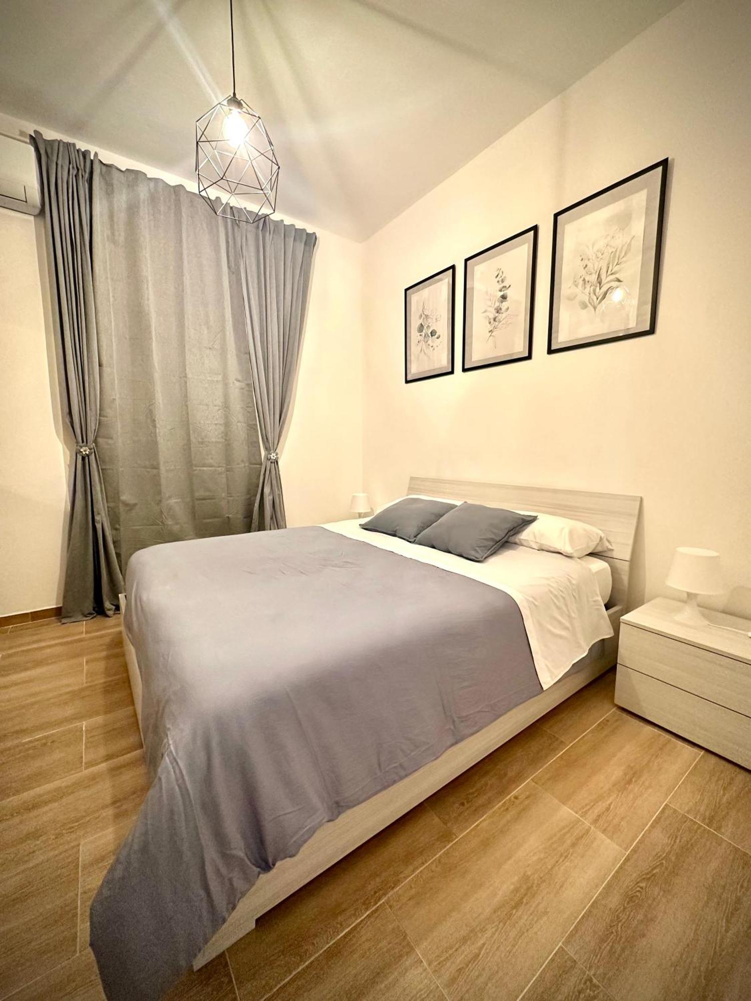 Dama House Airport&Hospital Apartment Catania Ngoại thất bức ảnh