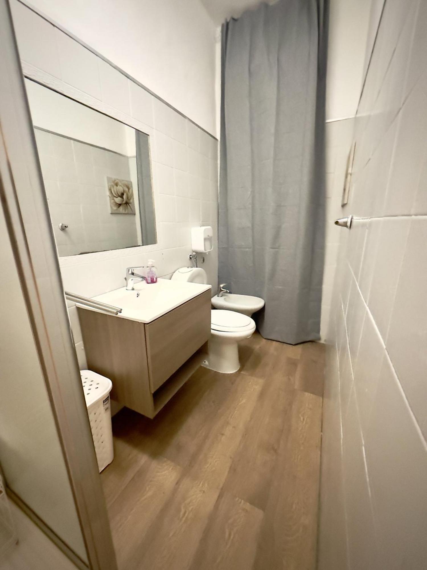 Dama House Airport&Hospital Apartment Catania Ngoại thất bức ảnh
